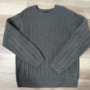 IZOD Men's Gray Cable Knit Sweater